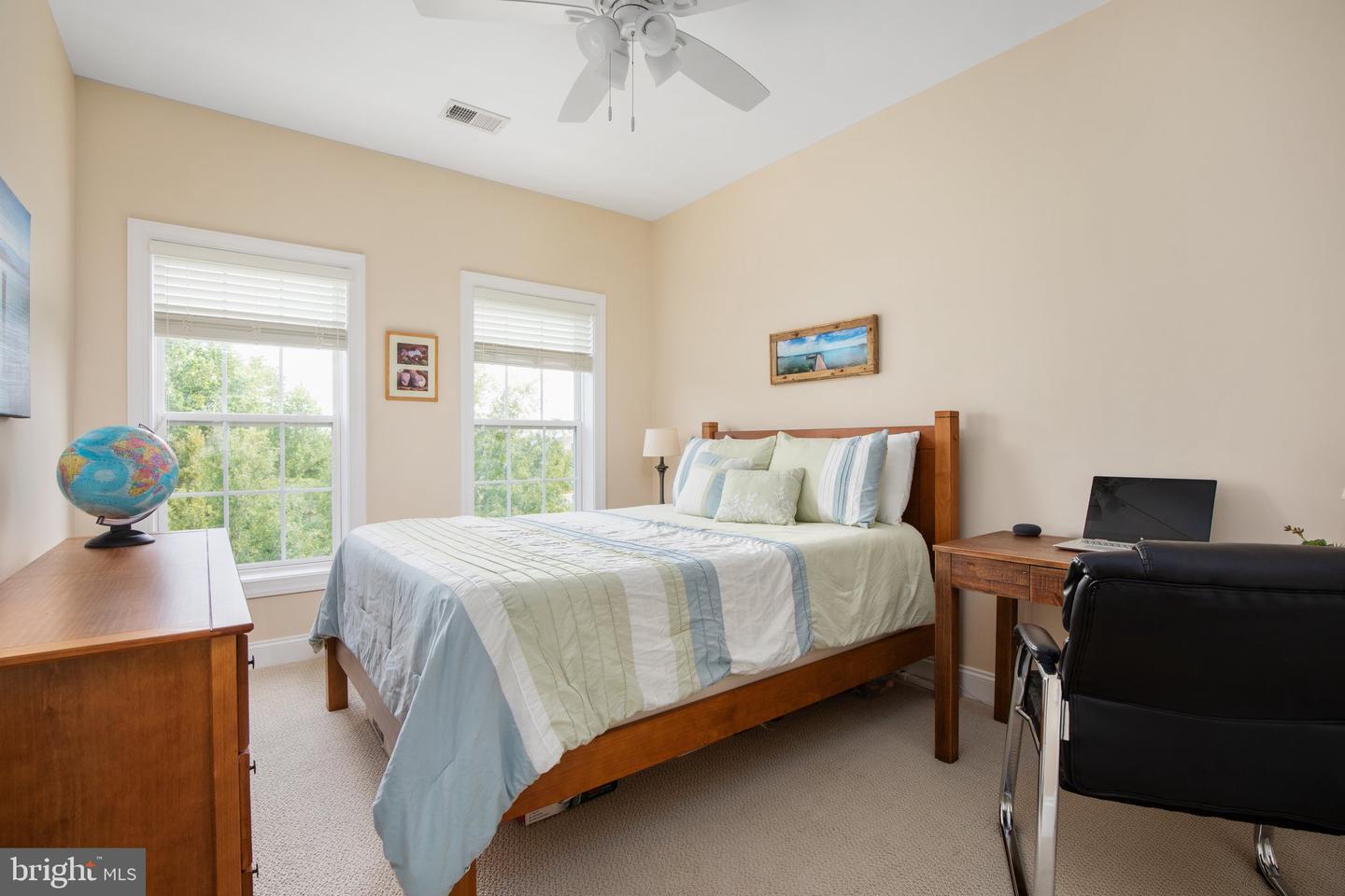 15864 MacKenzie Manor Dr