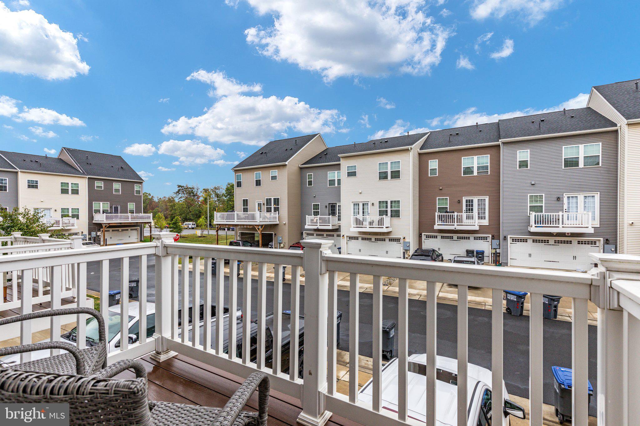 11373 Willow Green Cir