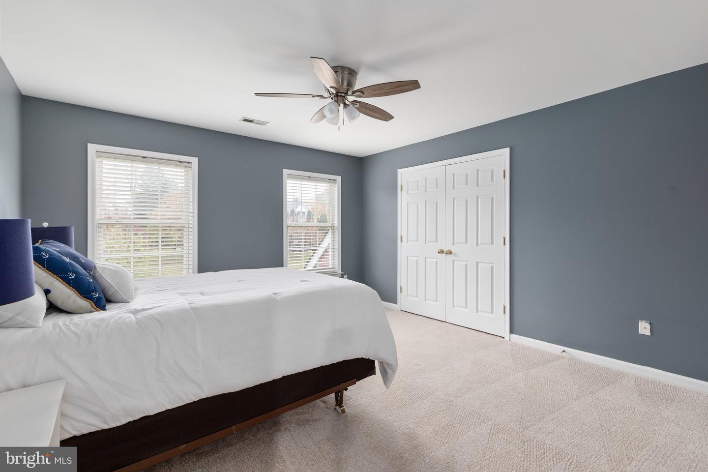 8008 Buschwood Mews