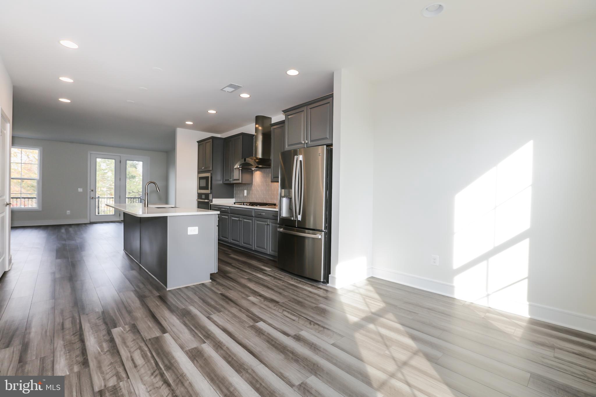 6722 Upland Manor Drive