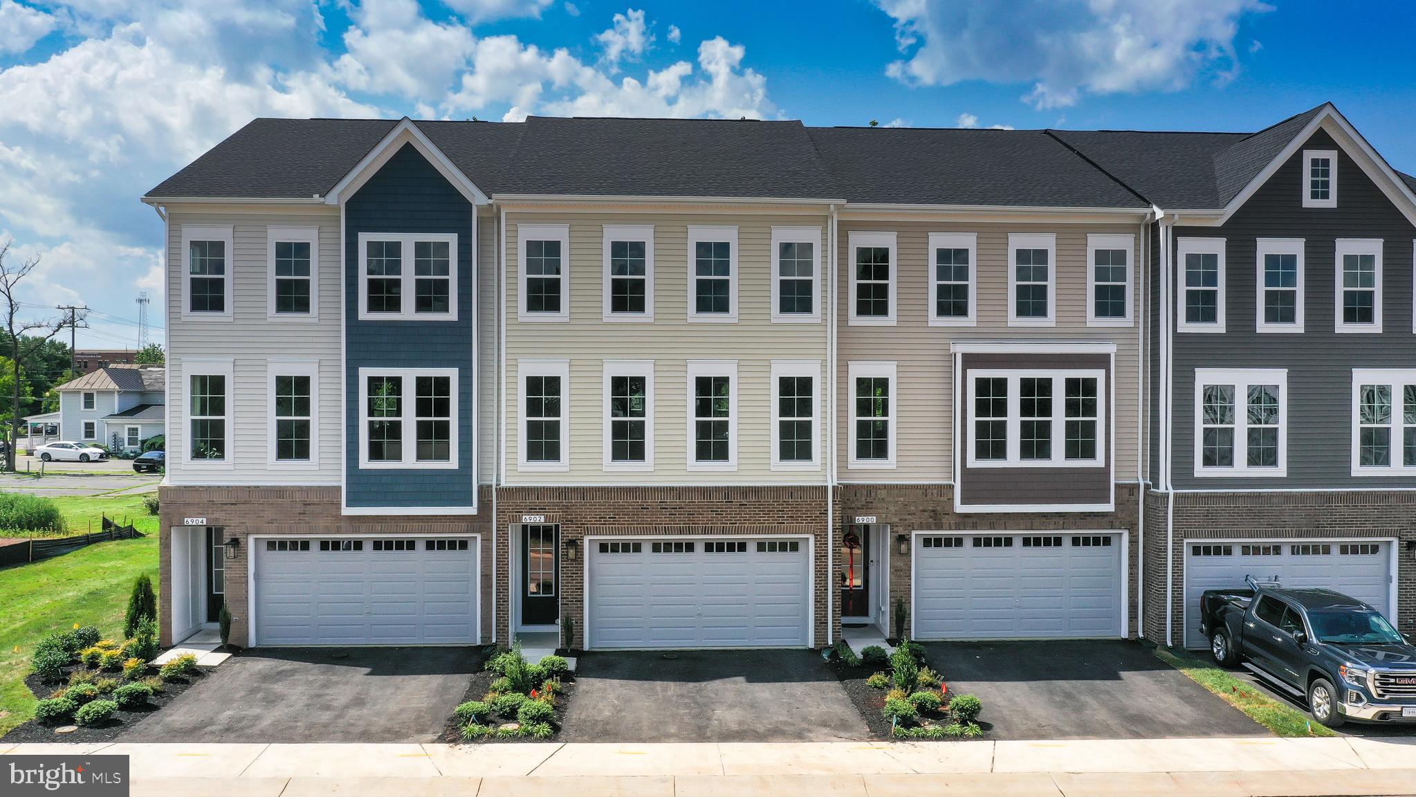 6902 Karter Robinson Dr