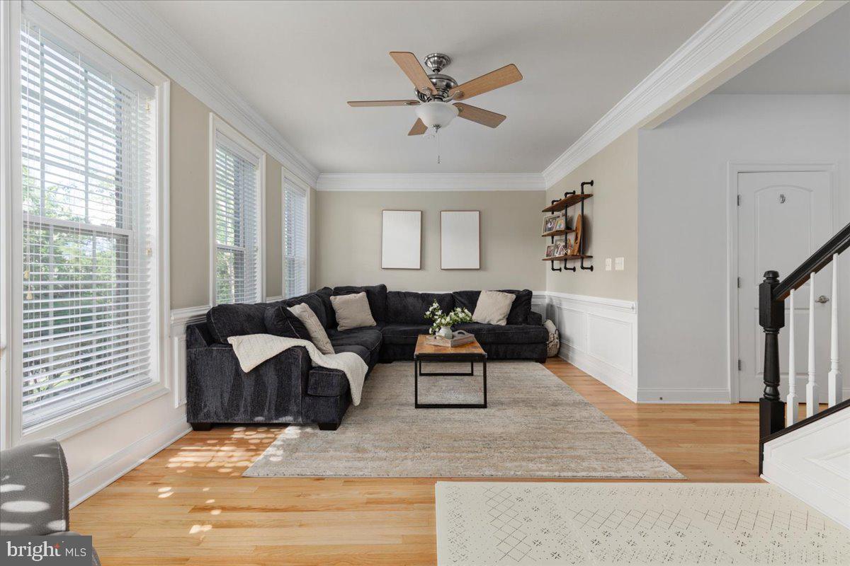 15876 MacKenzie Manor Dr