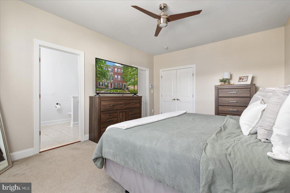 15876 MacKenzie Manor Dr