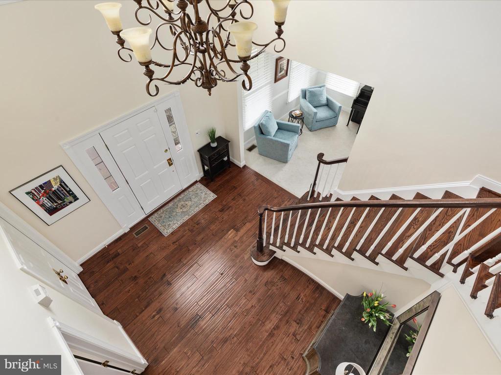 5032 Warwick Hills Ct