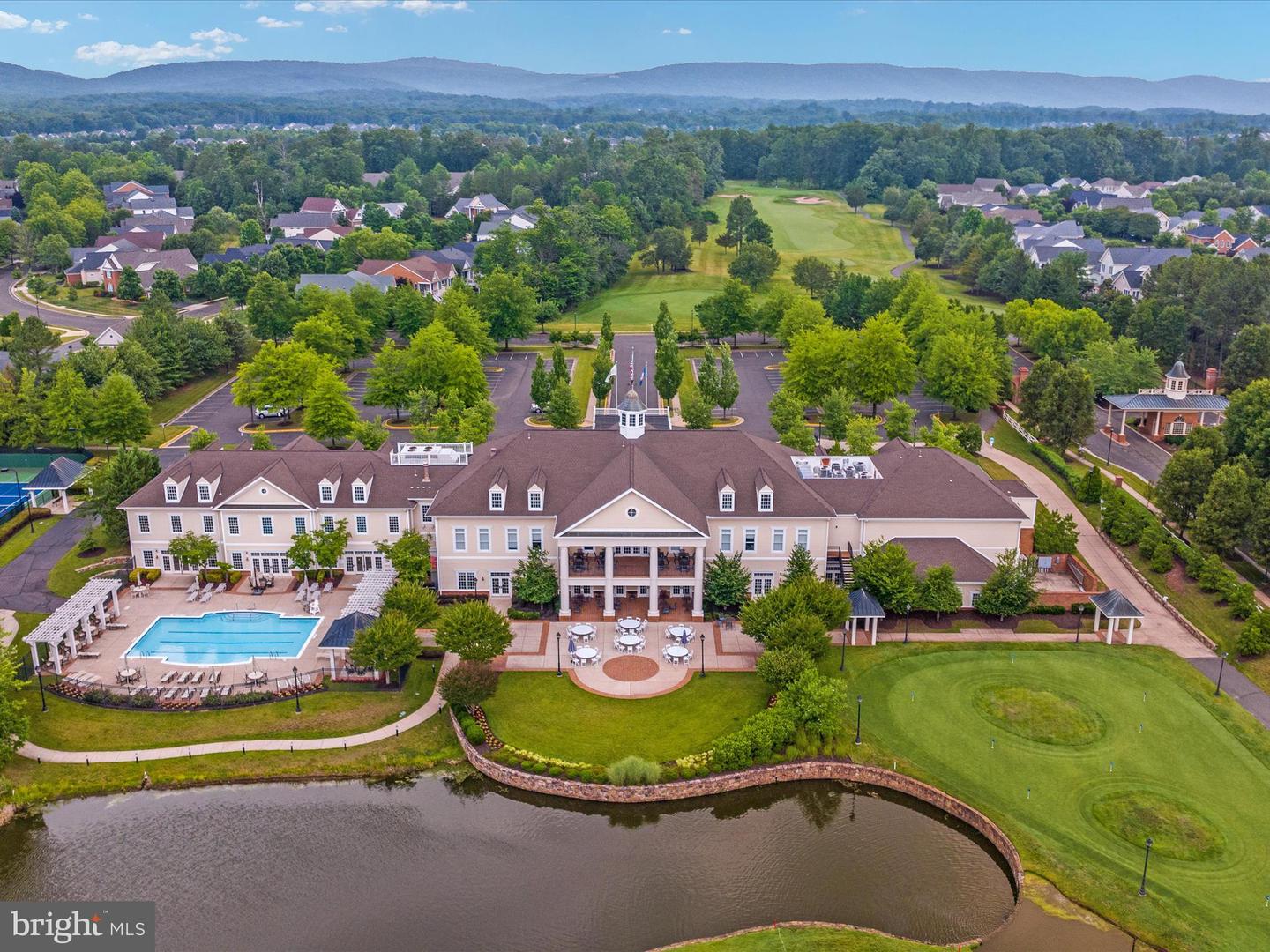 5032 Warwick Hills Ct