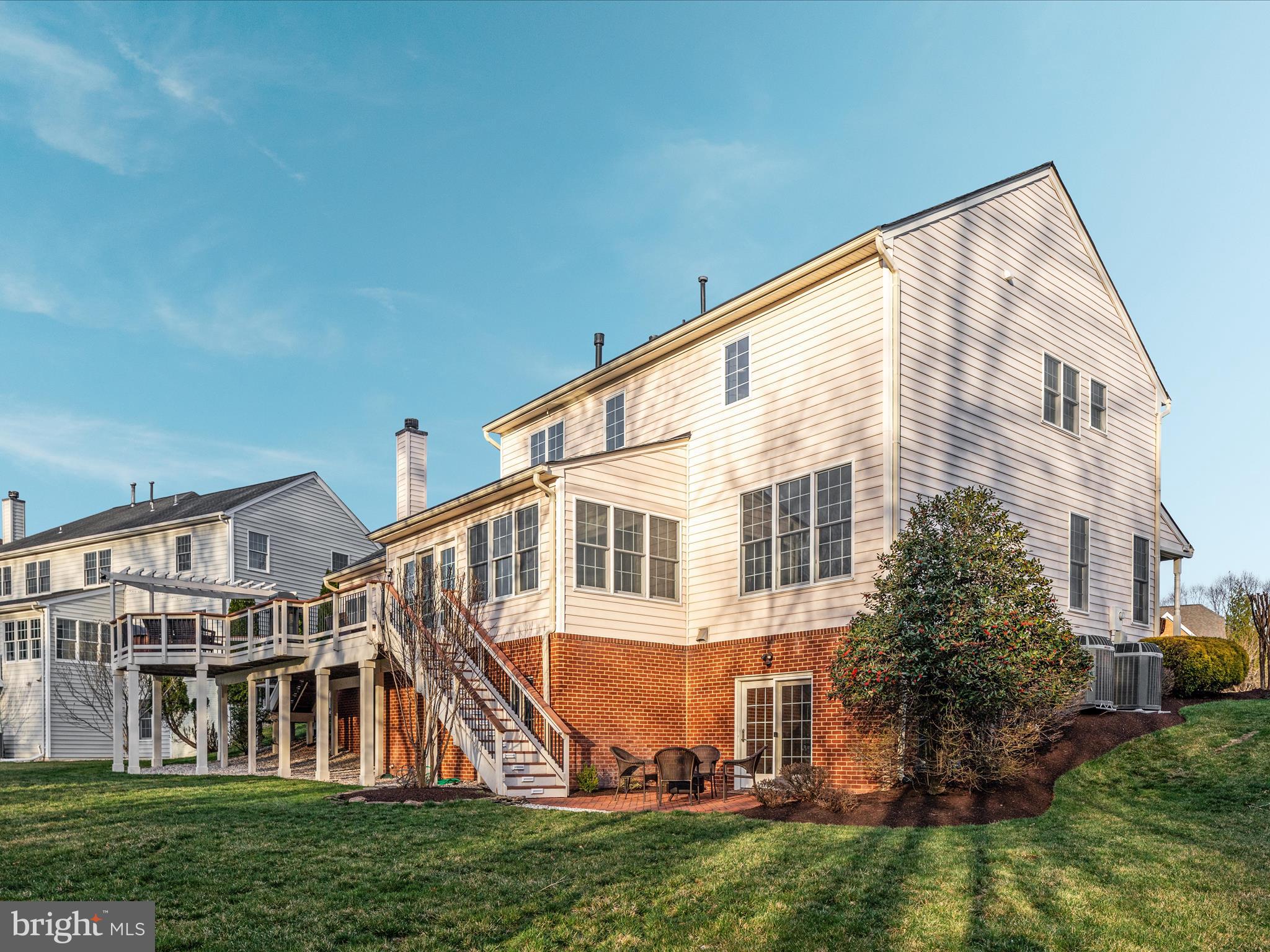 5032 Warwick Hills Ct