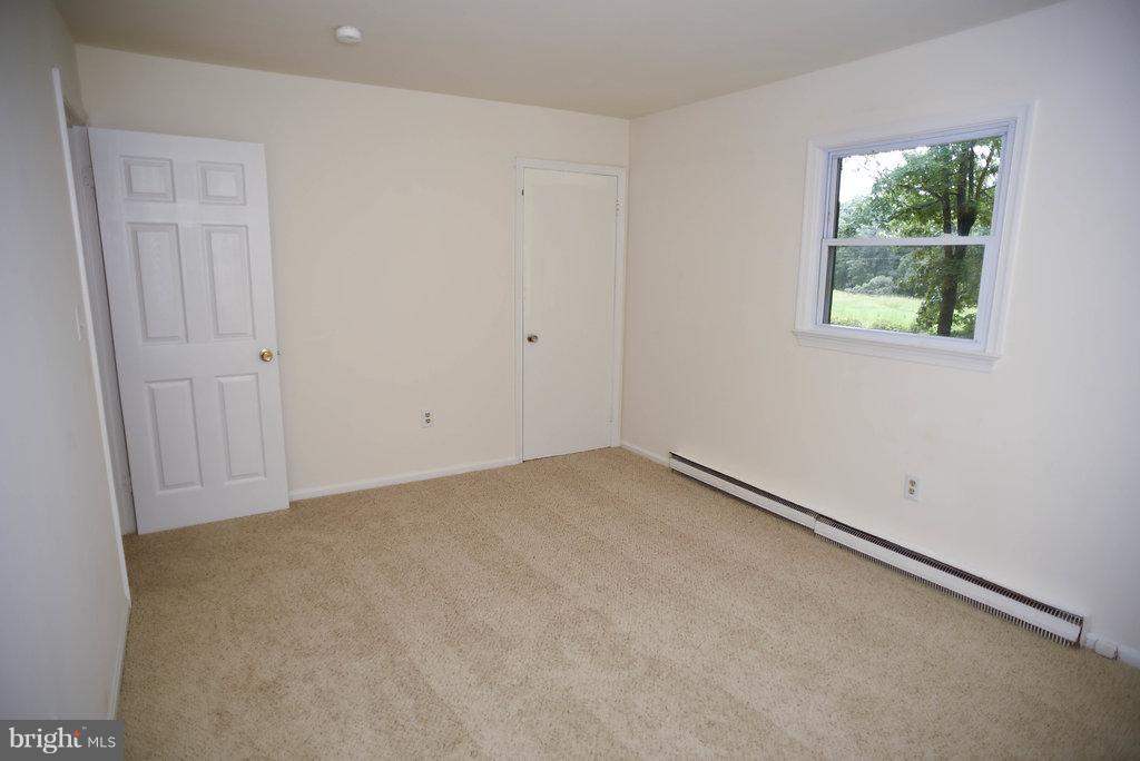 5707 ARTEMUS RD