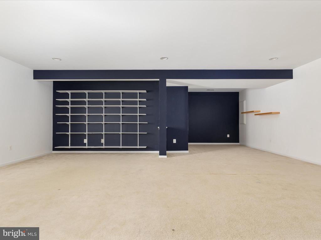 4642 FREEDMEN LN