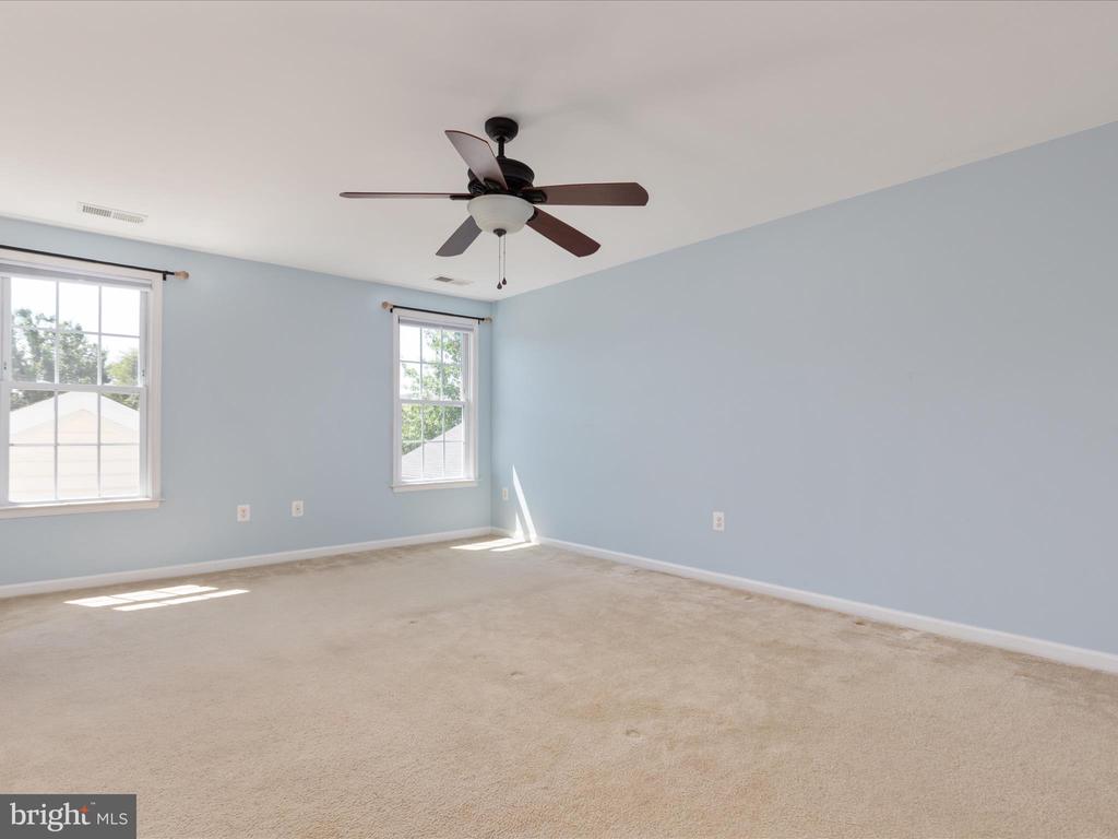 4642 FREEDMEN LN