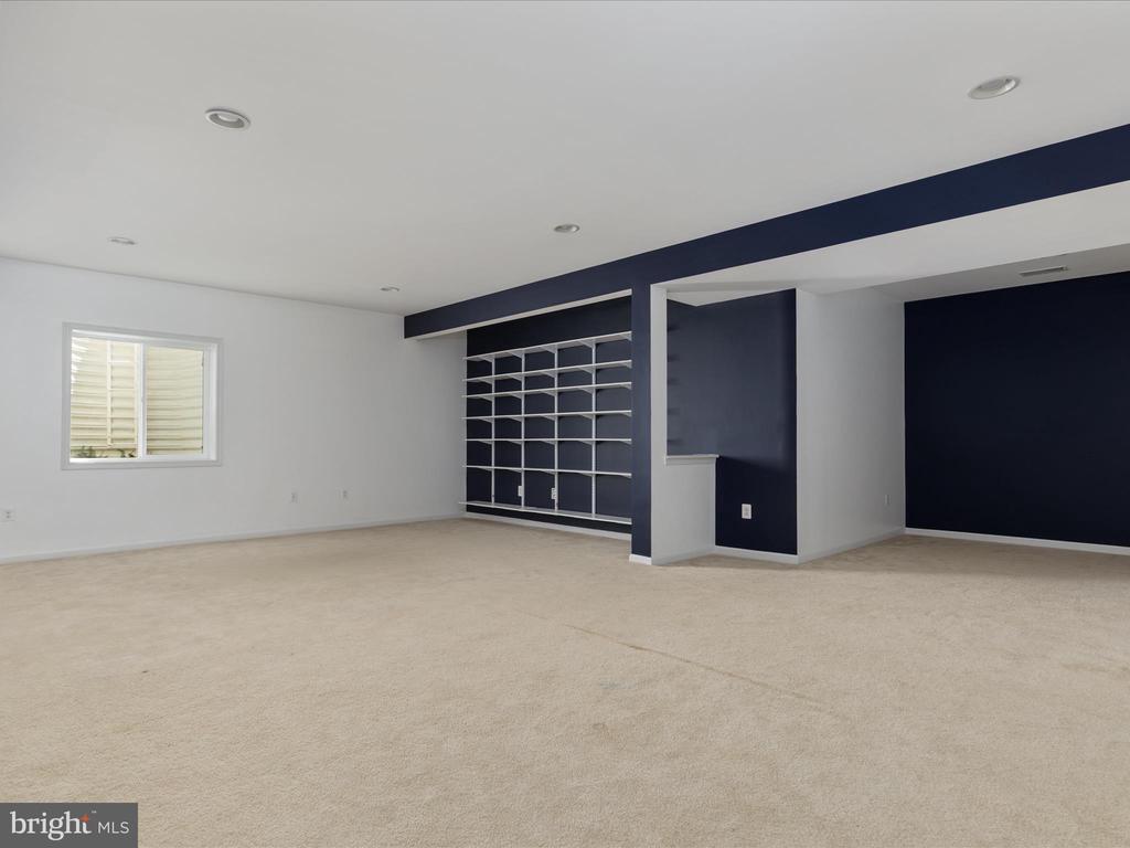 4642 FREEDMEN LN