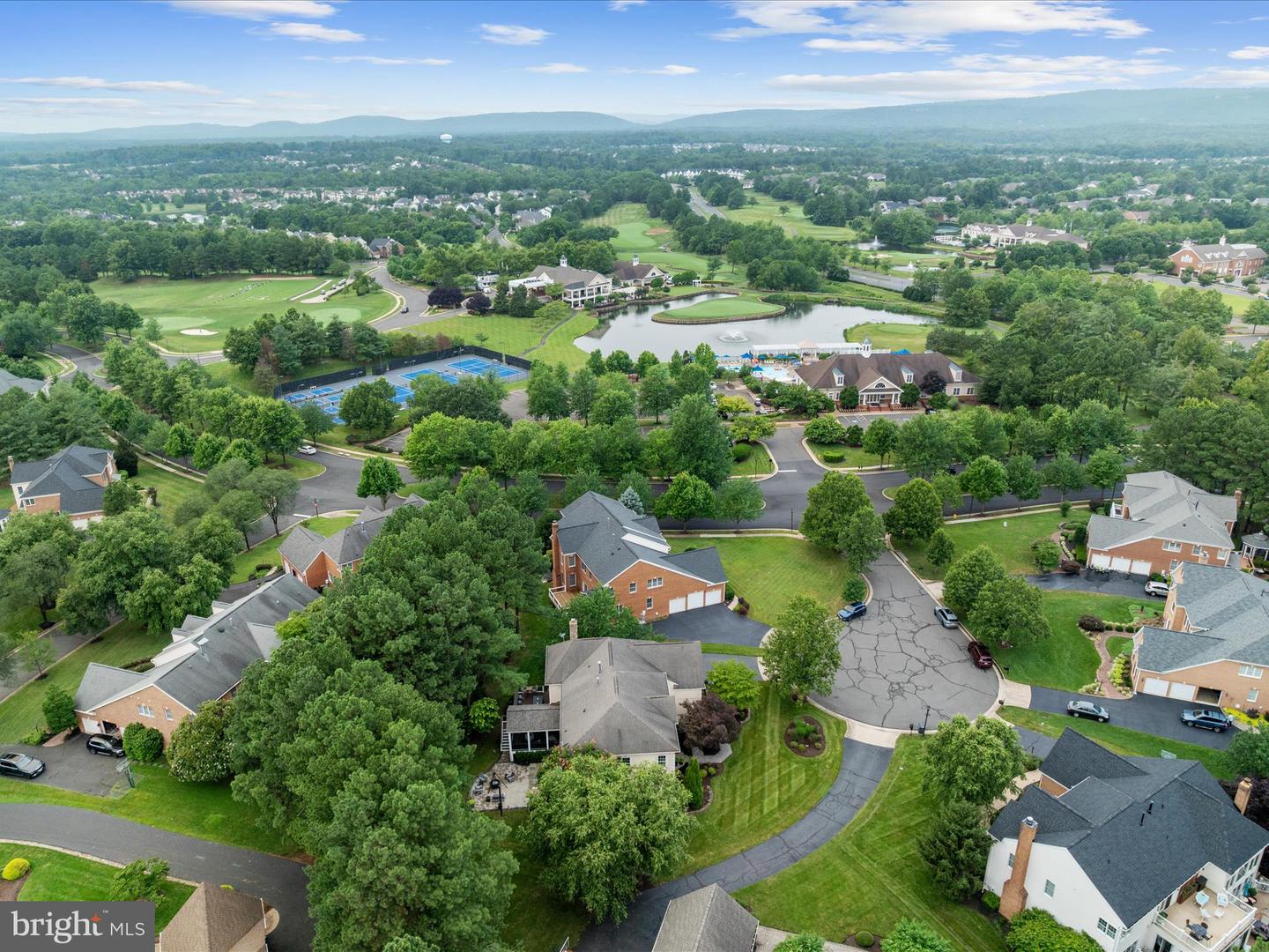 15047 Medinah Ct