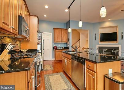 15820 MACKENZIE MANOR DR