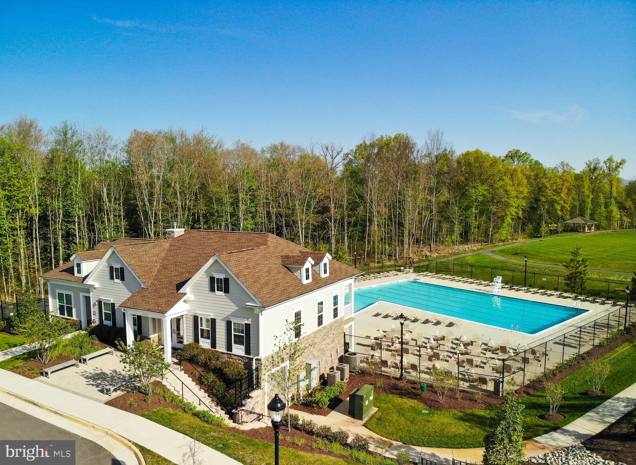 15820 MACKENZIE MANOR DR