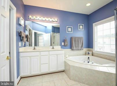 15820 MACKENZIE MANOR DR