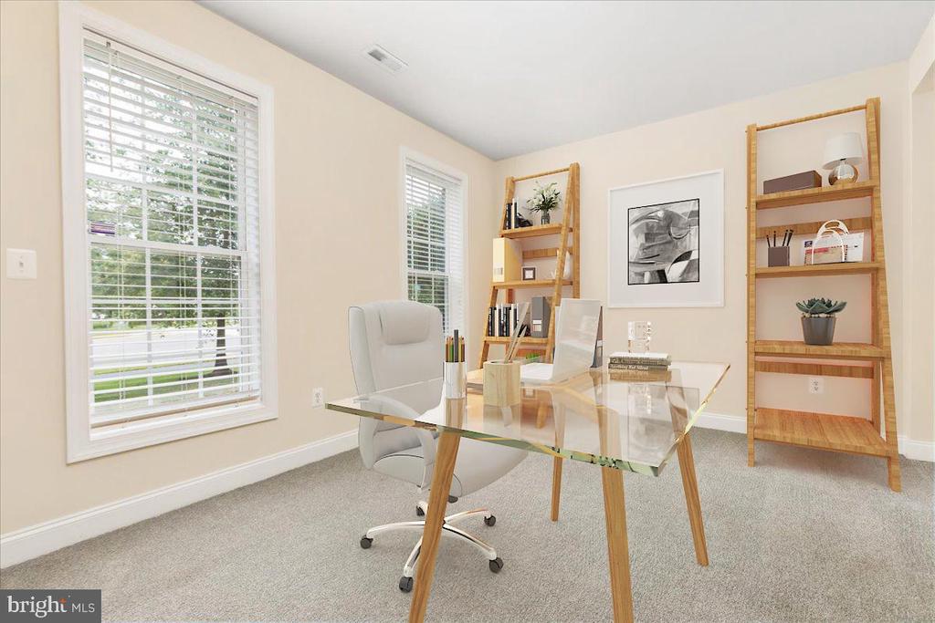 15862 MacKenzie Manor Dr