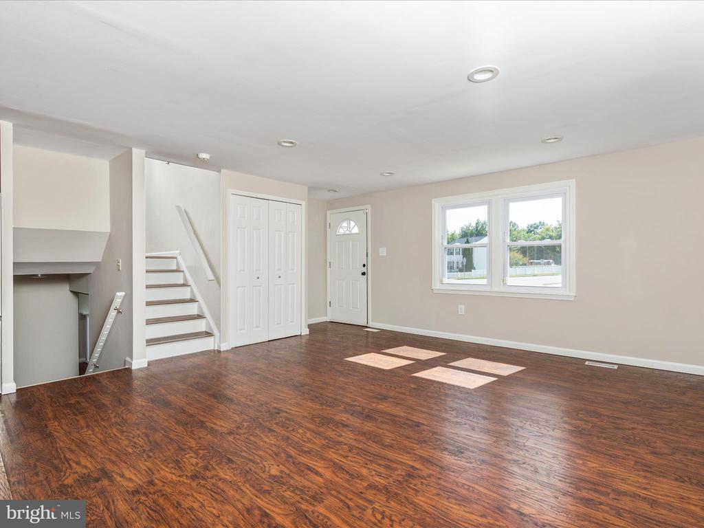 13241 NICKLESON DRIVE