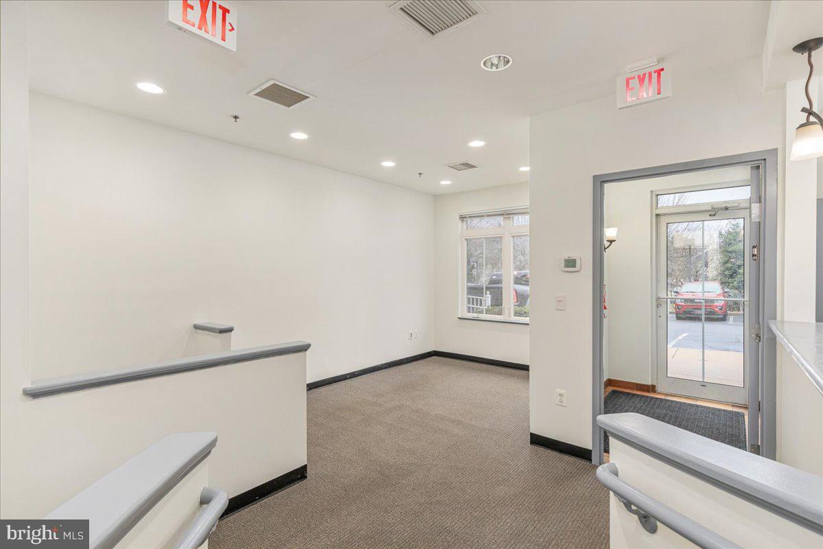 14535 JOHN MARSHALL HIGHWAY 203 & 204