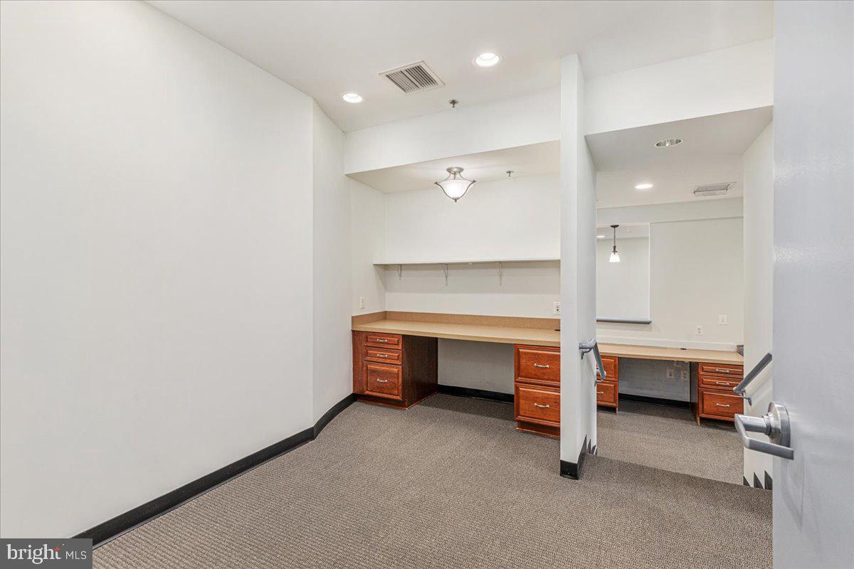 14535 JOHN MARSHALL HIGHWAY 203 & 204