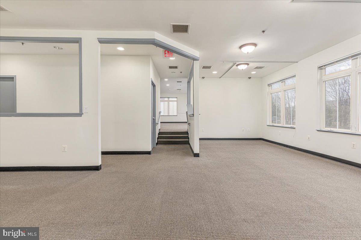 14535 JOHN MARSHALL HIGHWAY 203 & 204