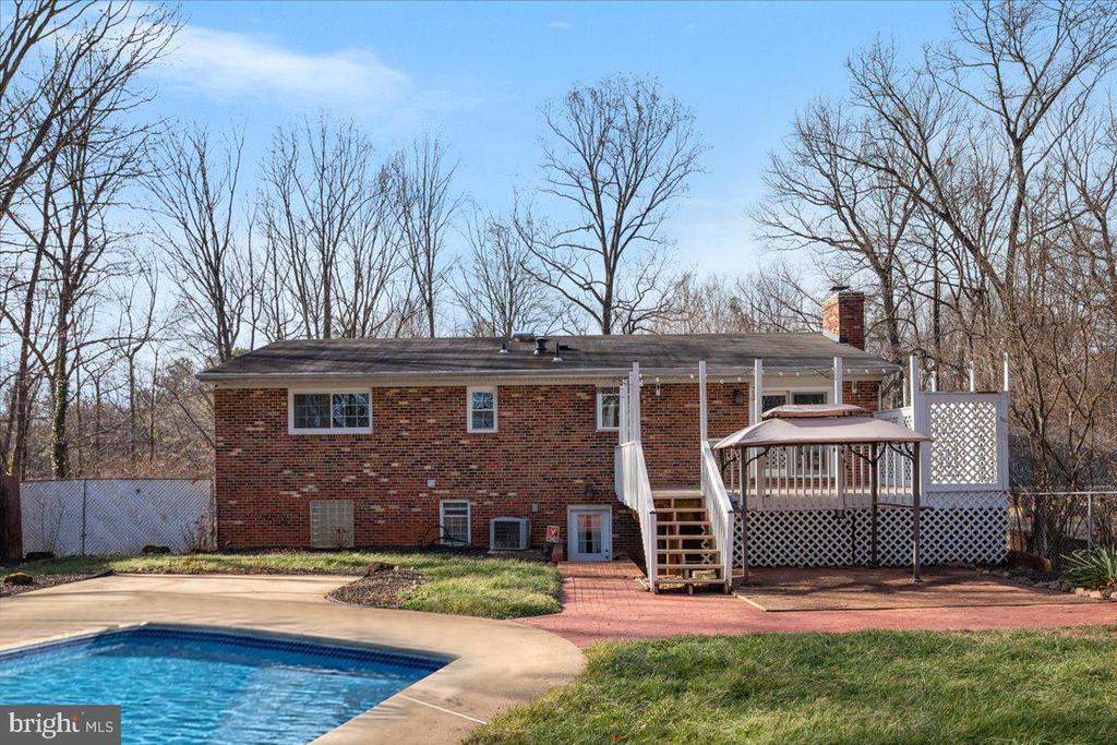 4509 MARTINWOOD DRIVE