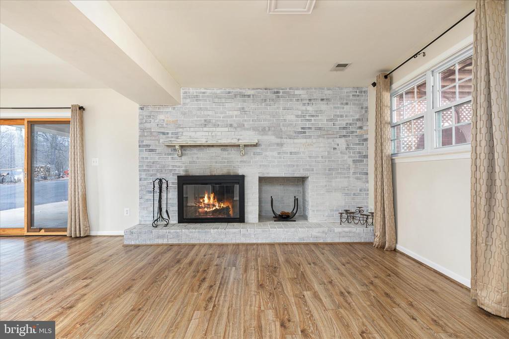 4509 MARTINWOOD DRIVE