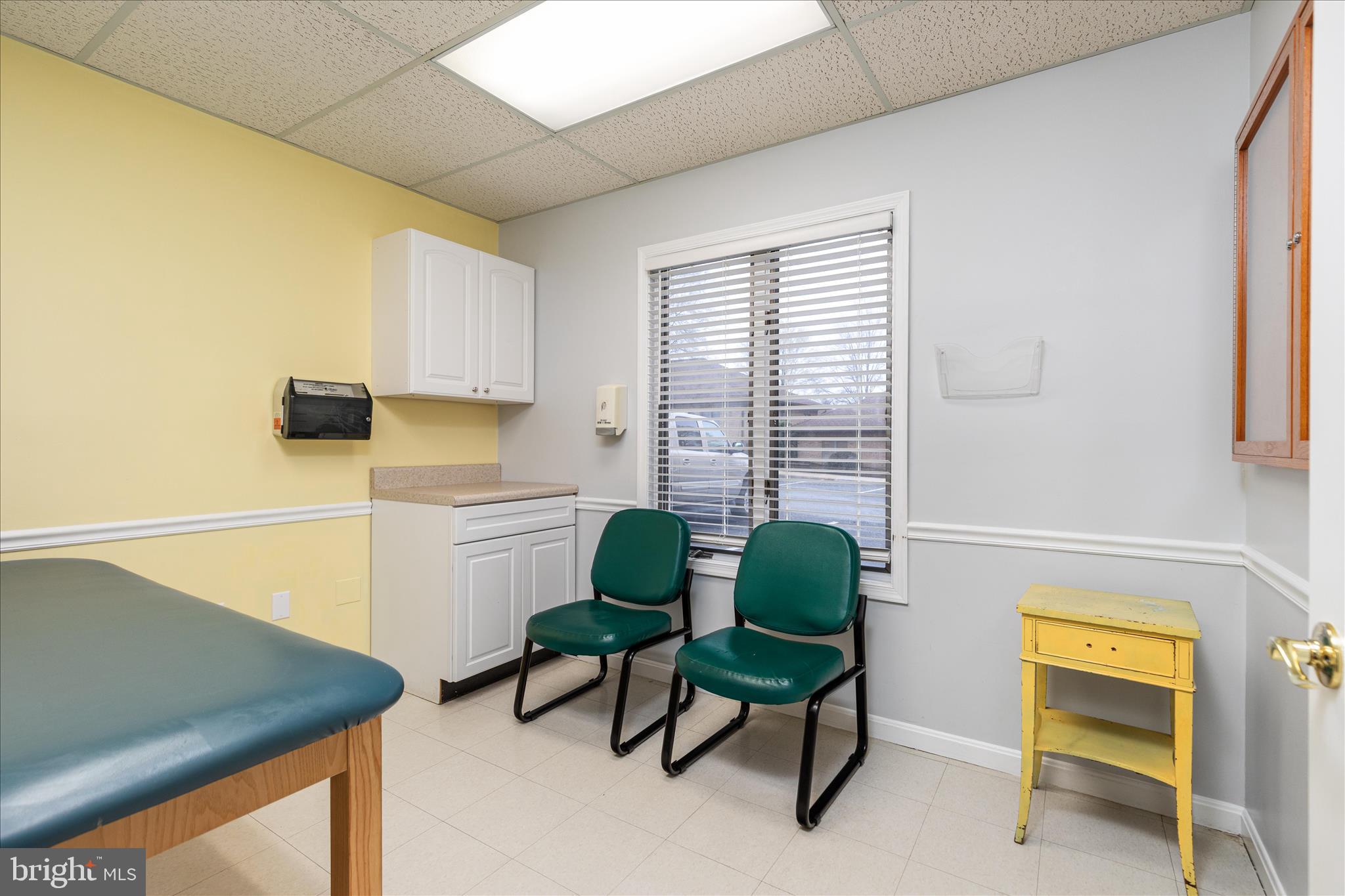 10623 CRESTWOOD DRIVE BURG 1