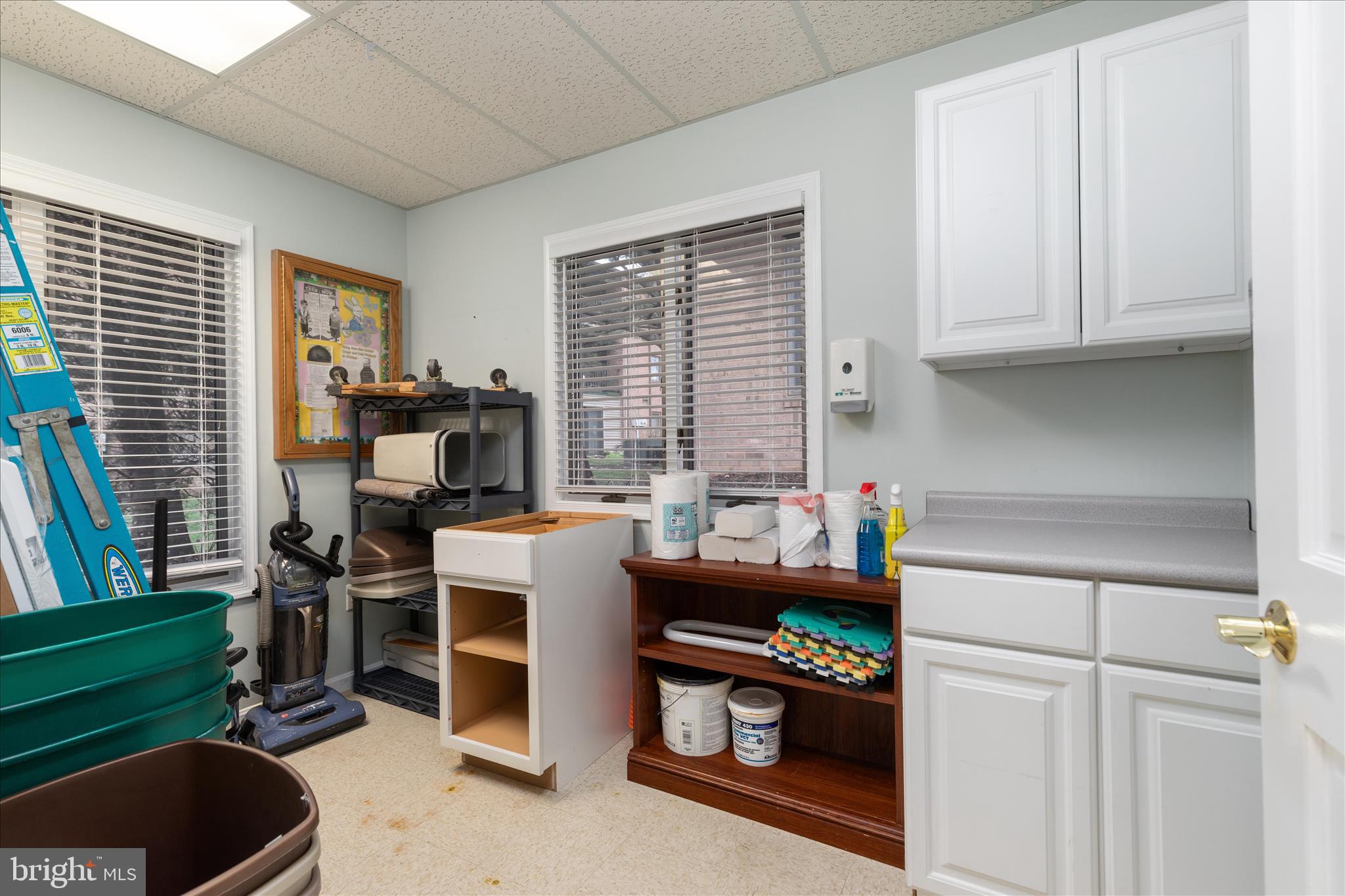 10623 CRESTWOOD DRIVE BURG 1