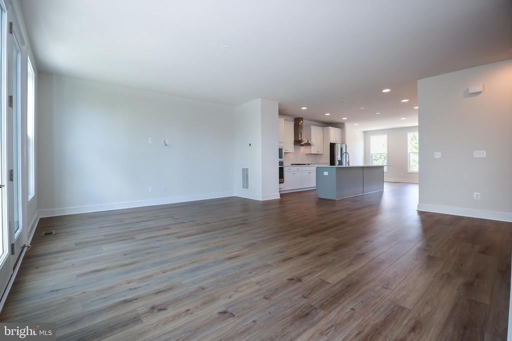 6902 KARTER ROBINSON DRIVE