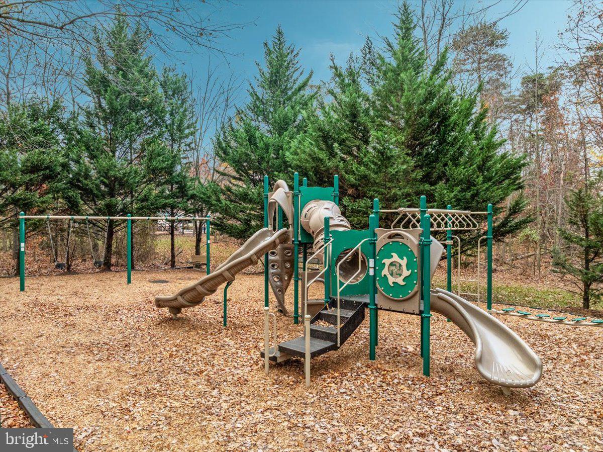 14915 ALPINE BAY LOOP