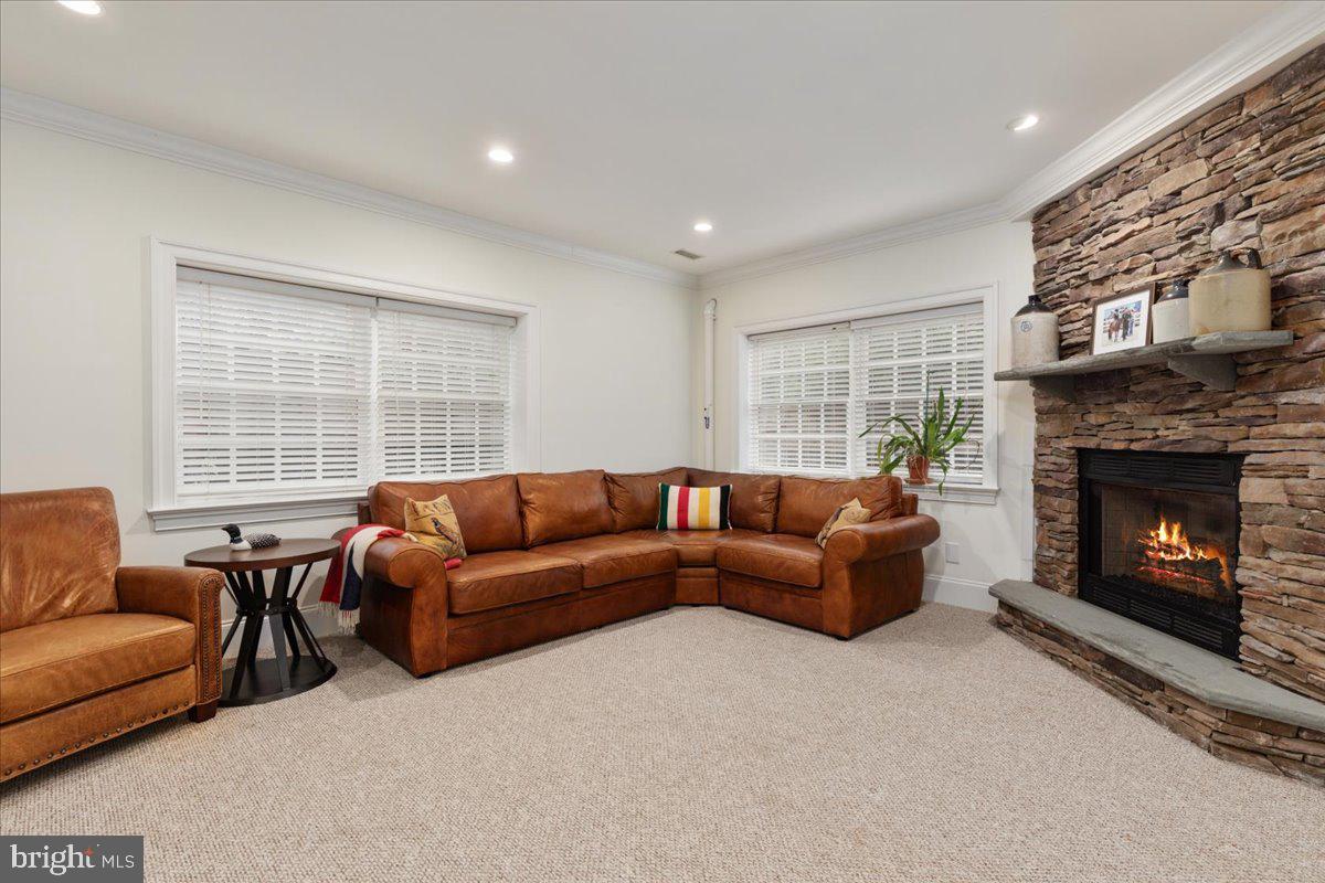 14915 ALPINE BAY LOOP