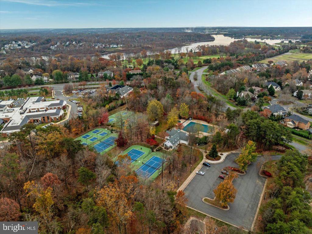 14915 ALPINE BAY LOOP