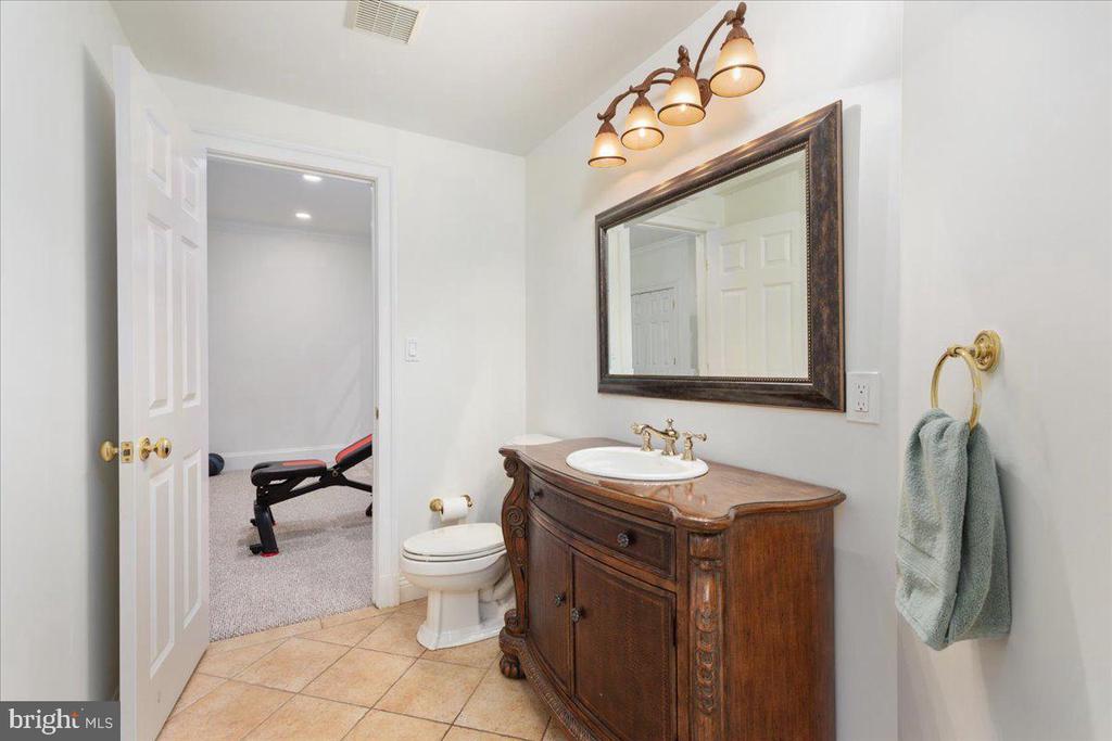 14915 ALPINE BAY LOOP