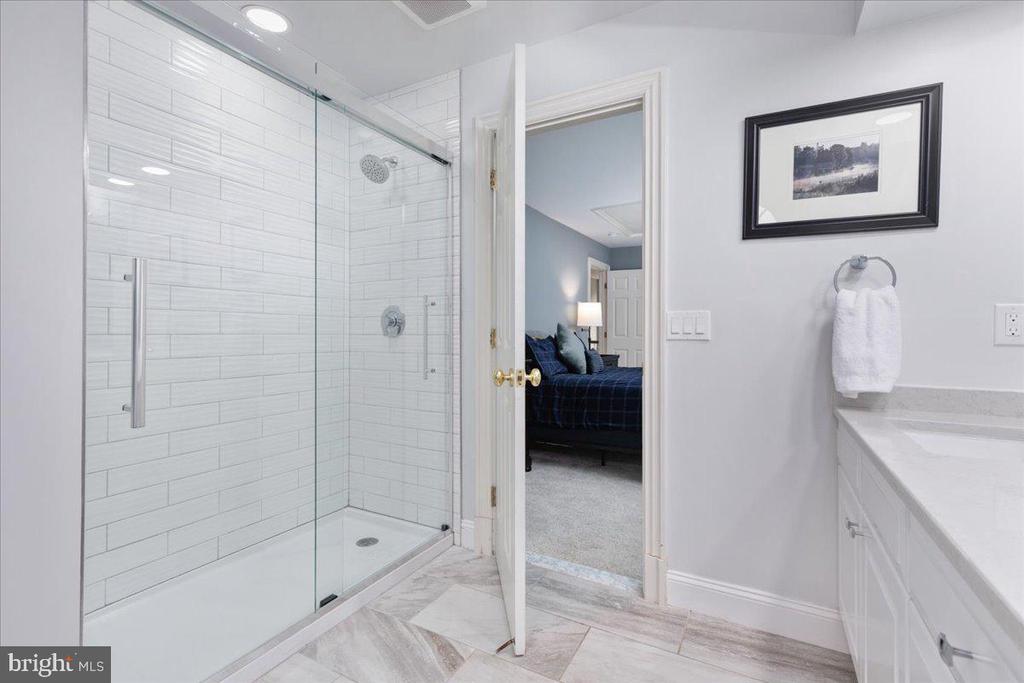 14915 ALPINE BAY LOOP