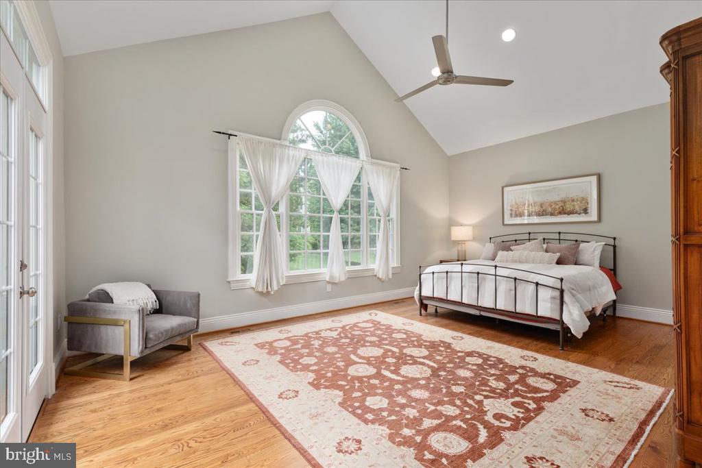 14915 ALPINE BAY LOOP