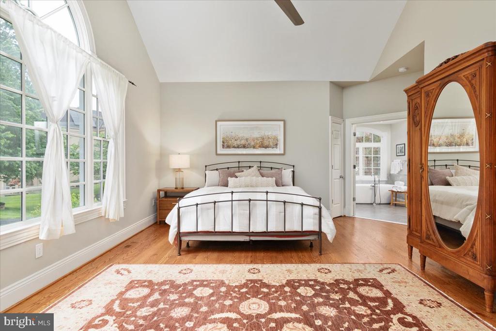 14915 ALPINE BAY LOOP