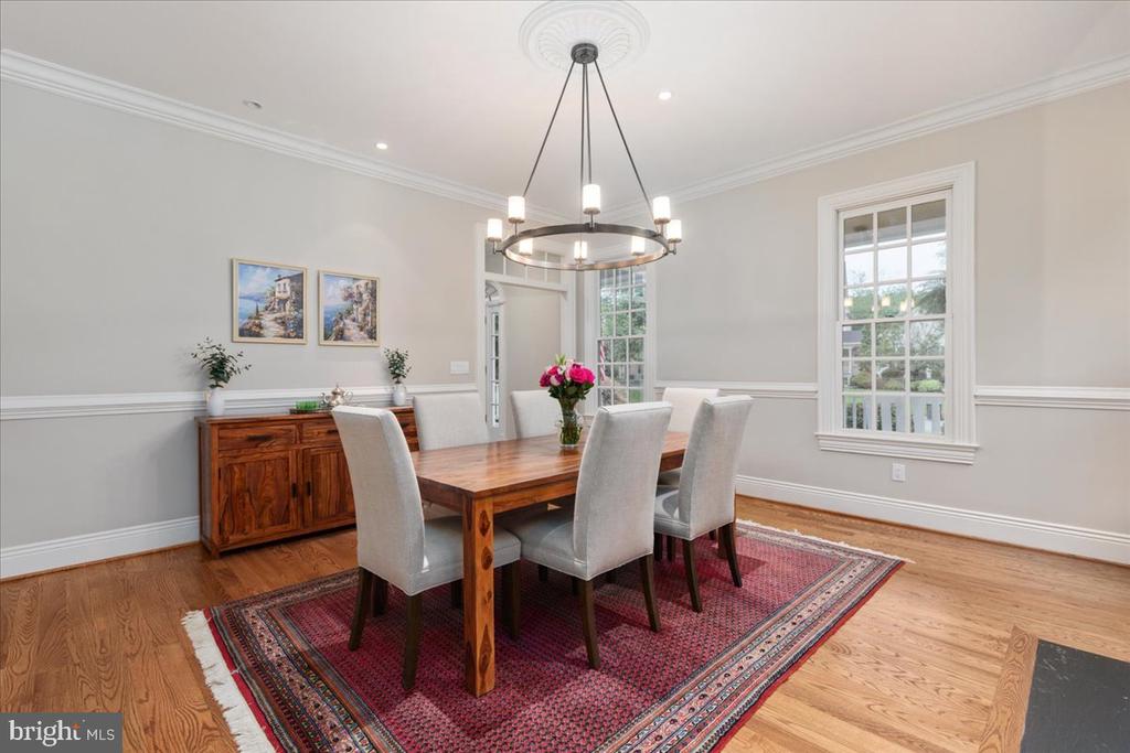14915 ALPINE BAY LOOP