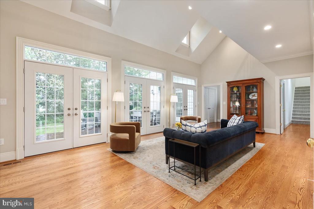 14915 ALPINE BAY LOOP