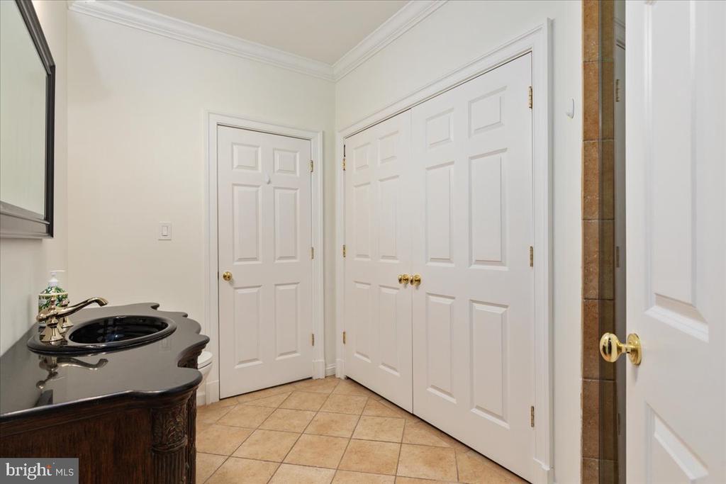 14915 ALPINE BAY LOOP