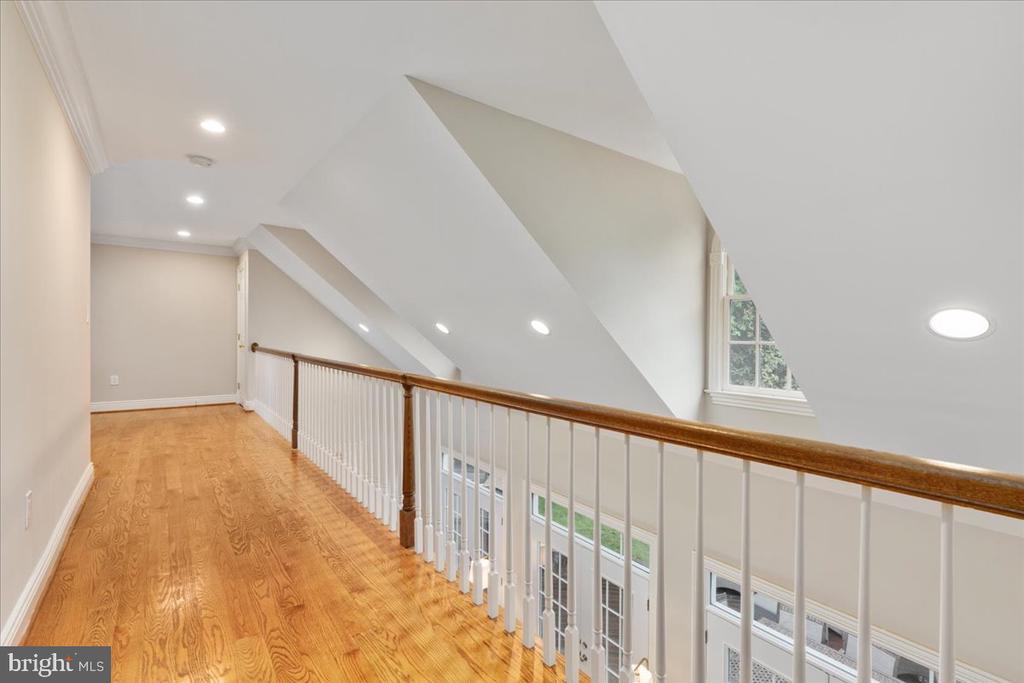 14915 ALPINE BAY LOOP