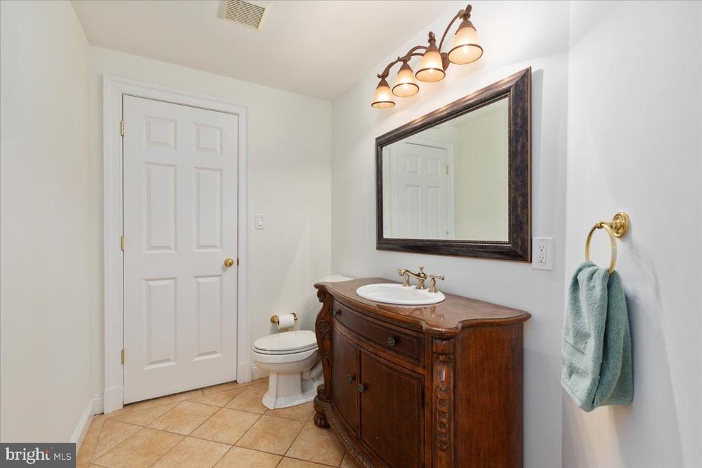 14915 ALPINE BAY LOOP