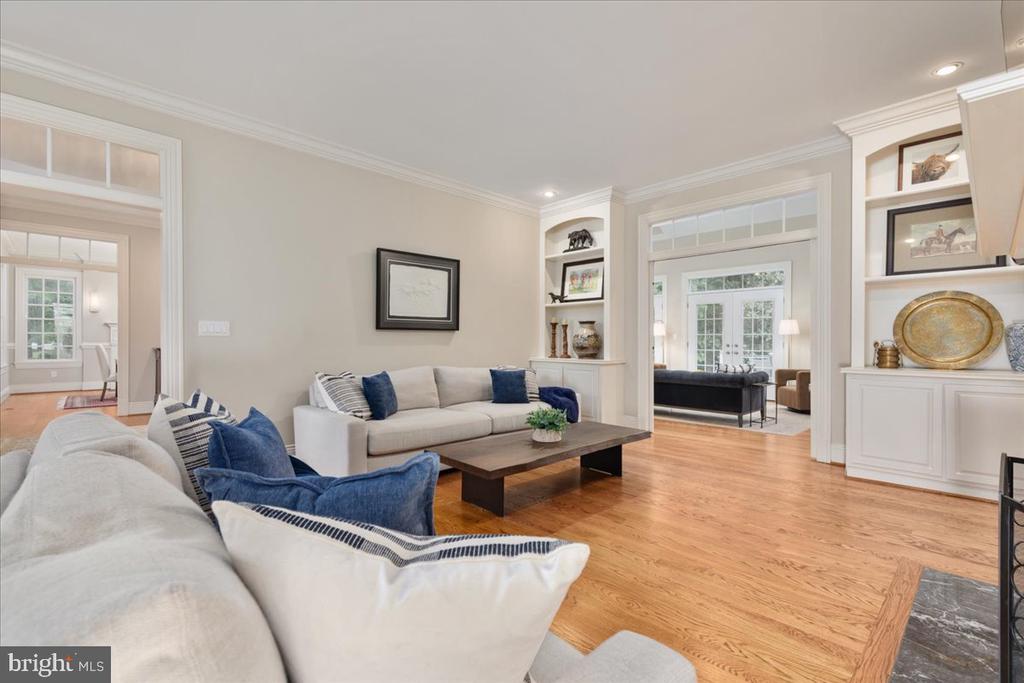 14915 ALPINE BAY LOOP