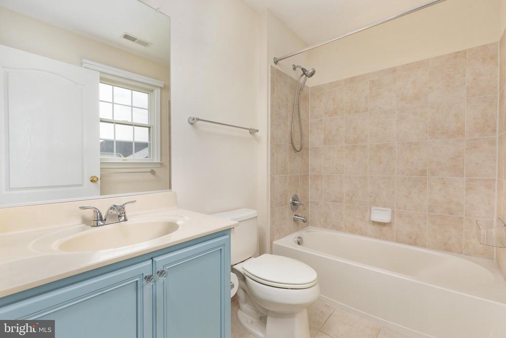 5356 MORTONS FORD WAY