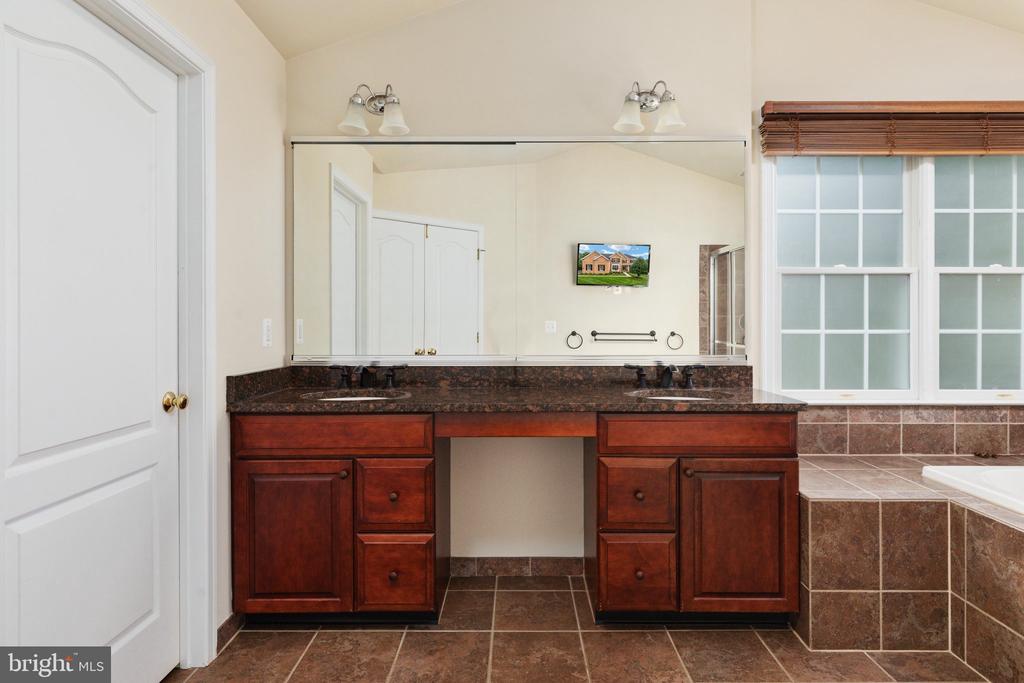 5356 MORTONS FORD WAY