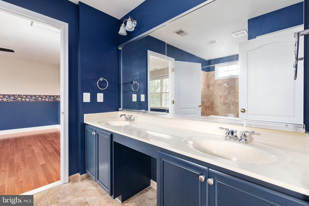 5356 MORTONS FORD WAY