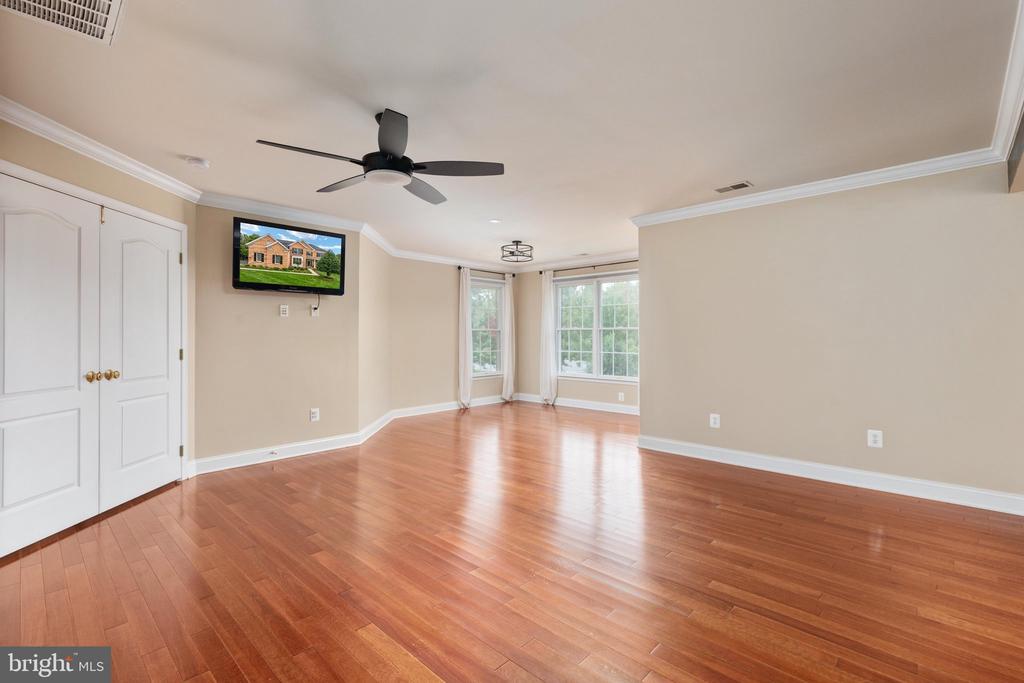 5356 MORTONS FORD WAY