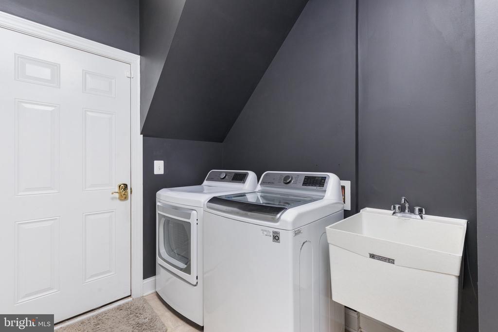 5356 MORTONS FORD WAY