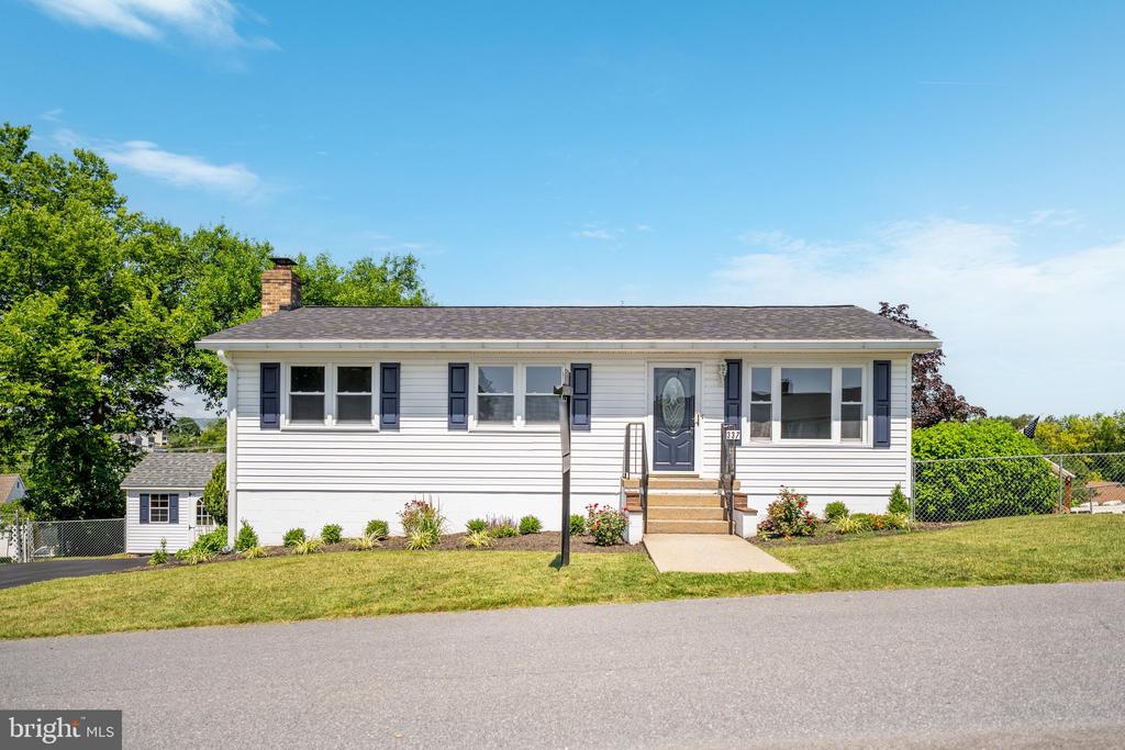 337 LEE STREET