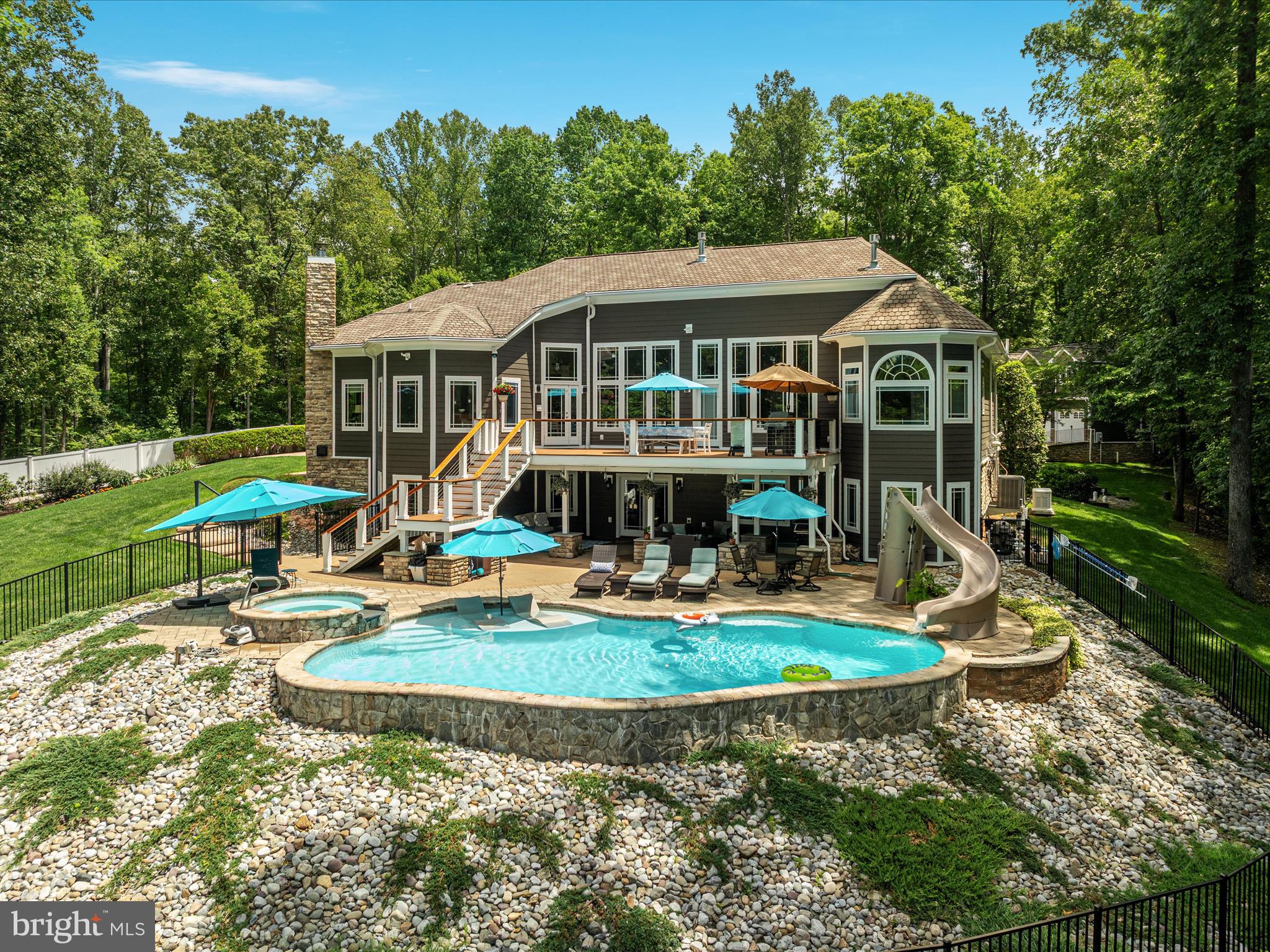 6723 Water View Ln