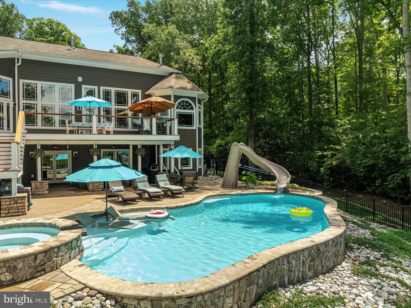 6723 Water View Ln