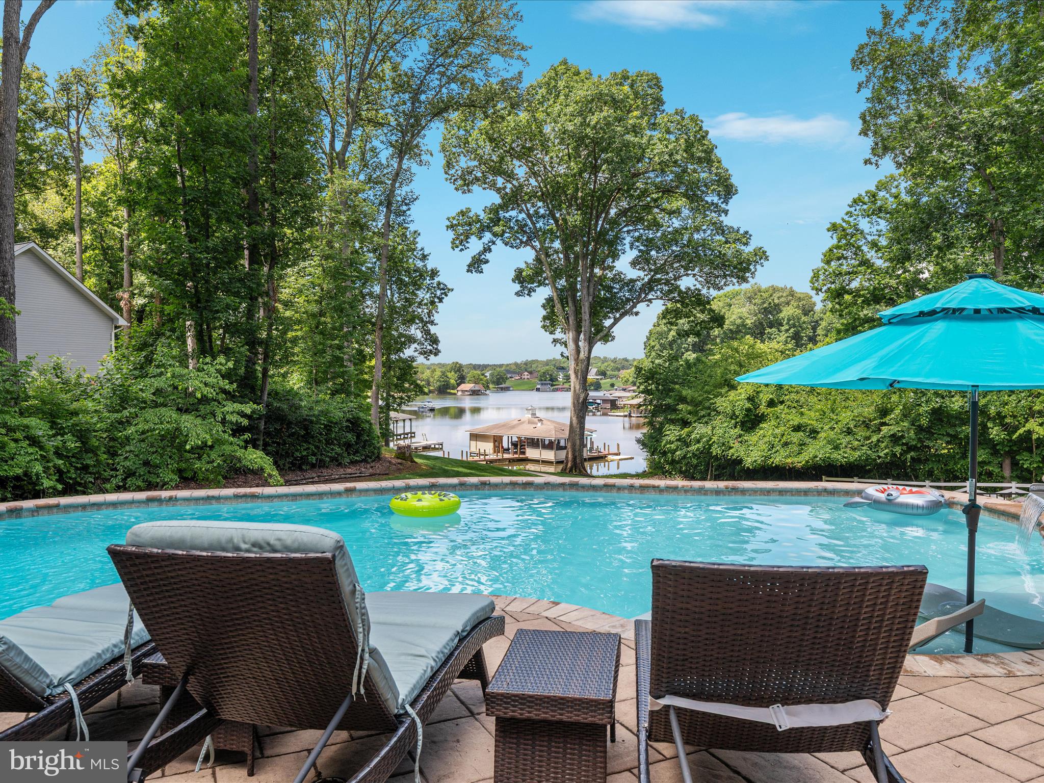 6723 Water View Ln